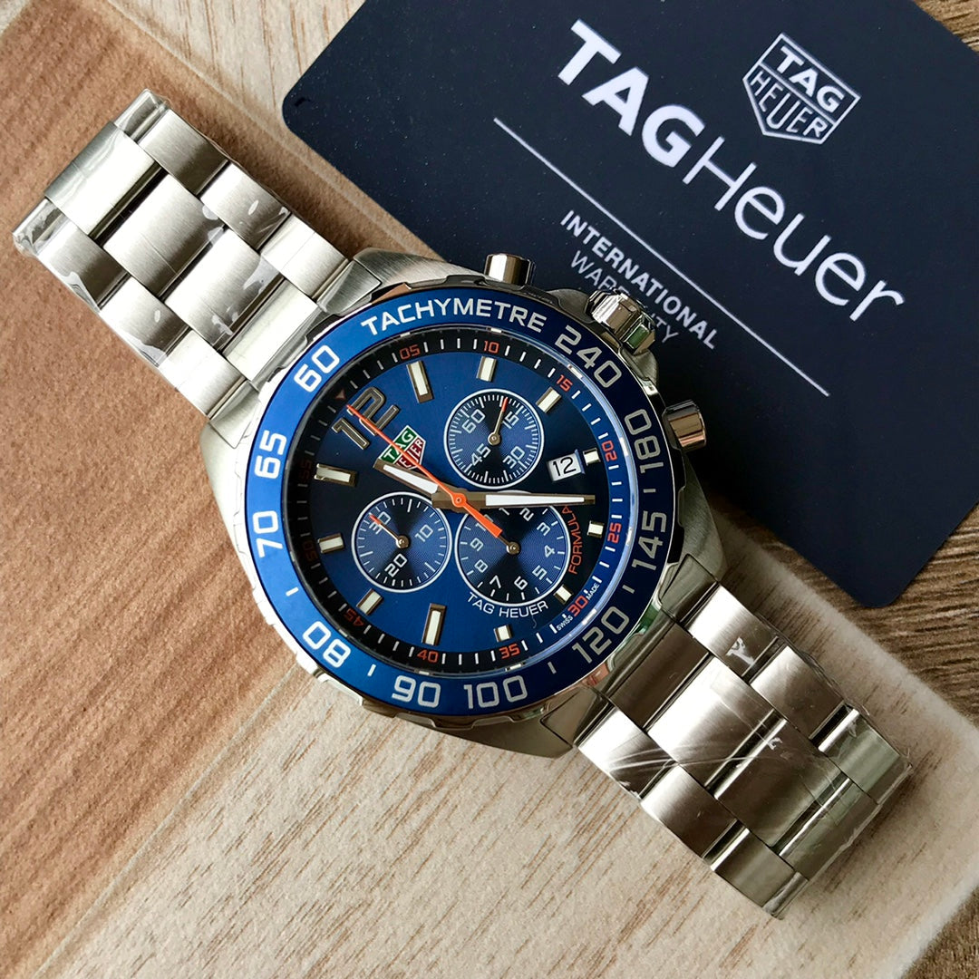 Chronograph - Blue - 904L steel - Quartz - 41mm
