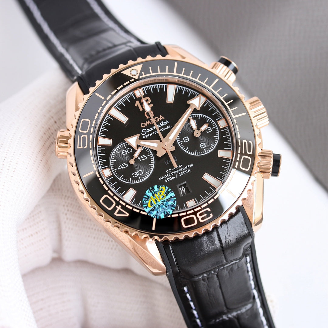 Chronograph - Selfwinding- Black Leather - Automatic - 45.5mm