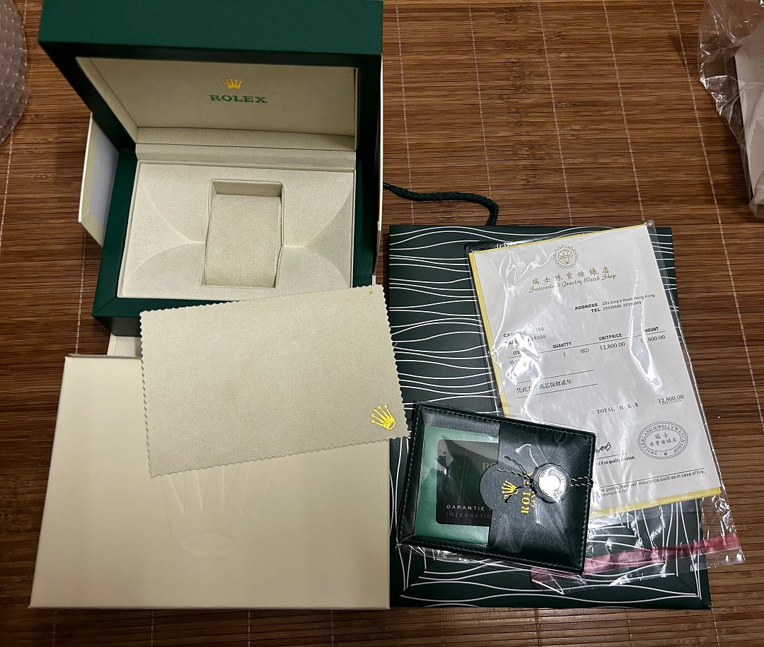 Rolex Oyster Perpetual Datejust 41 - Silver