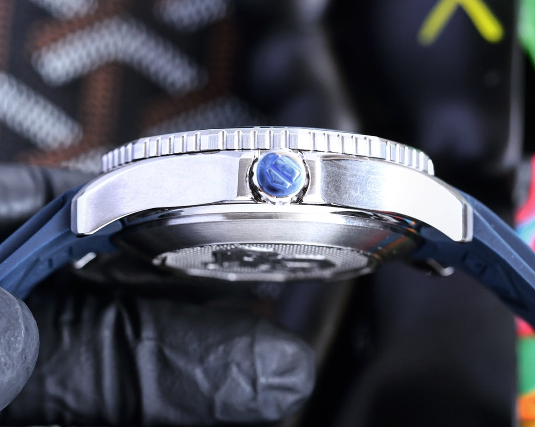 Blue - Blue Rubber - Automatic - 41mm