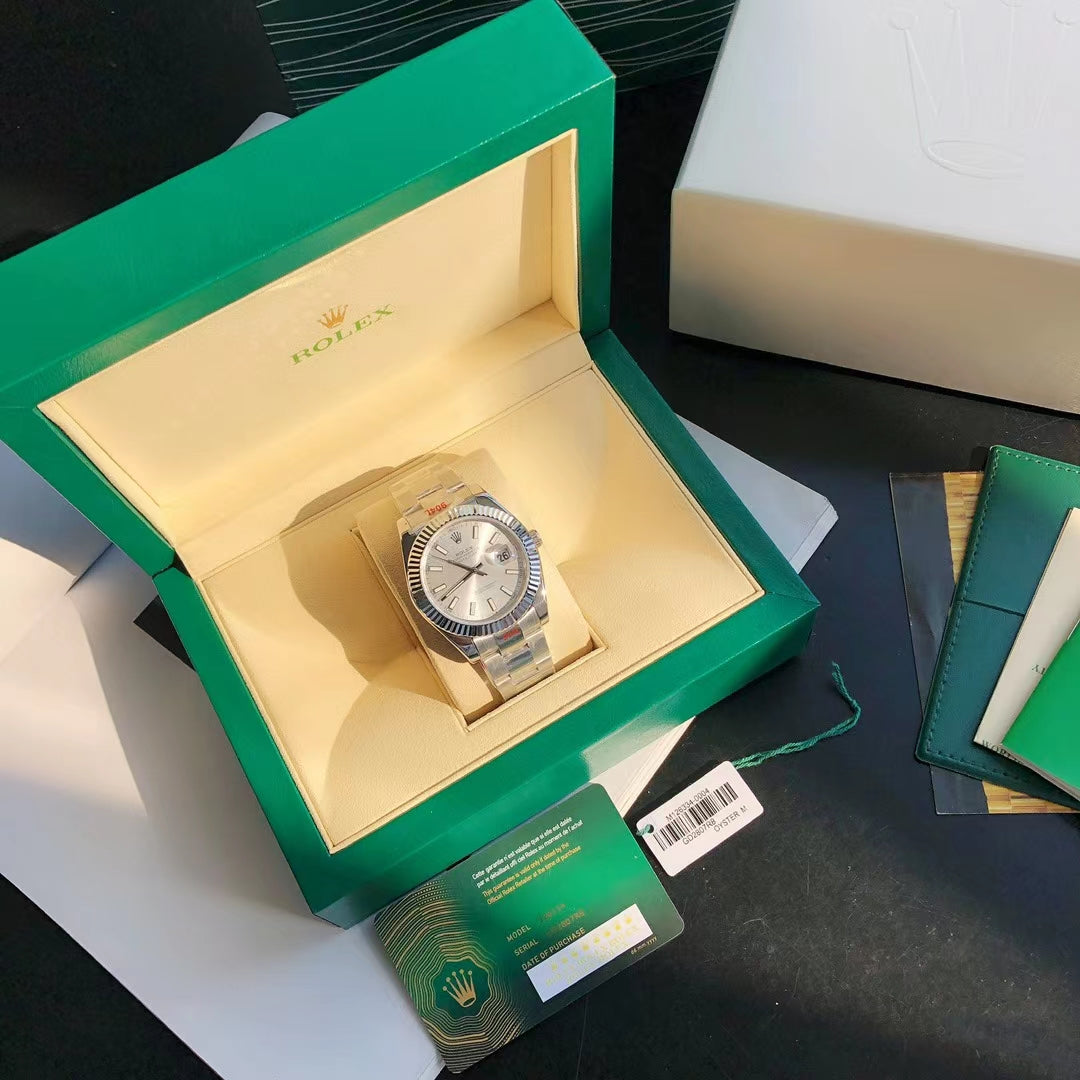 Rolex Oyster Perpetual Datejust 41, stainless steel, silver/white dial