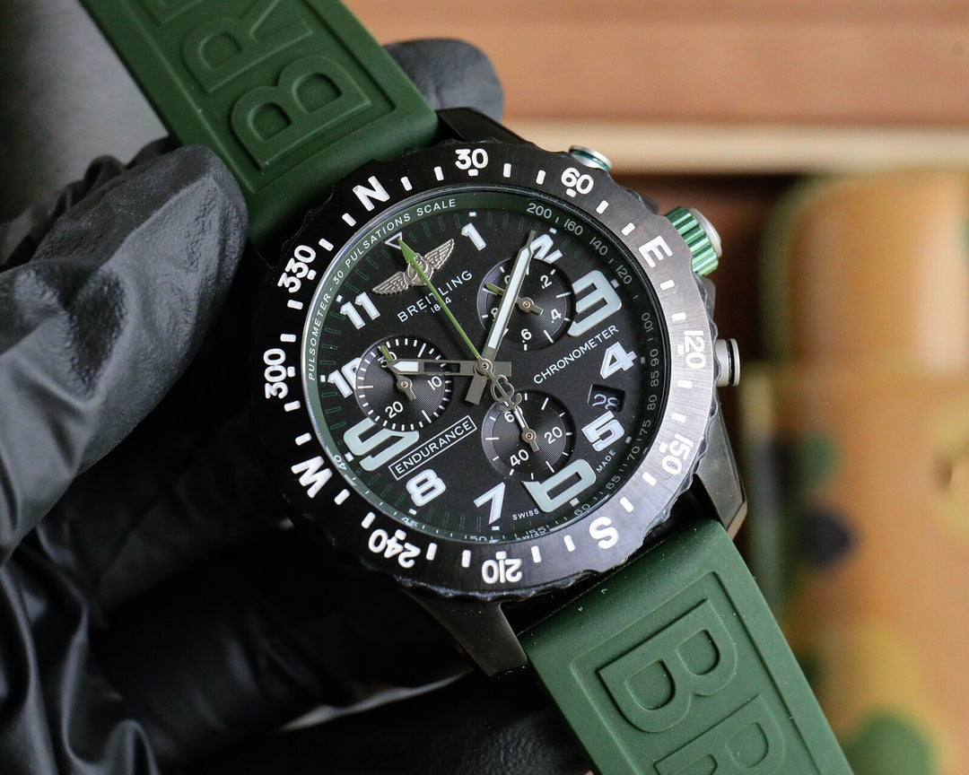 Chronograph - Black Ceramic Green- Green Rubber - Quartz - 43mm