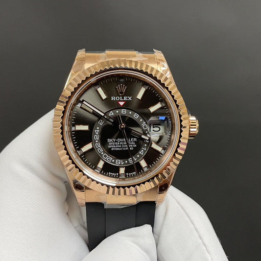 Rolex Yacht-Master 40/42, Everose gold on Oysterflex