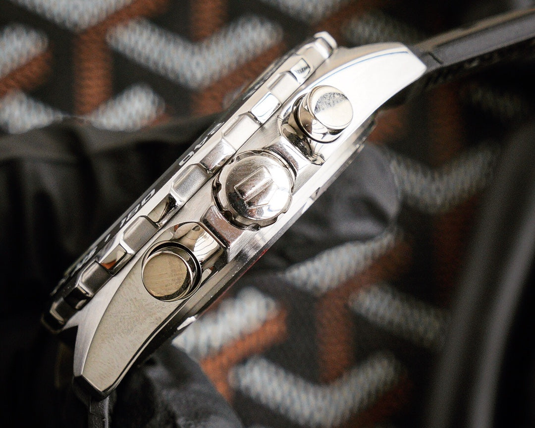 Chronograph - Black Rubber - Quartz - 41mm