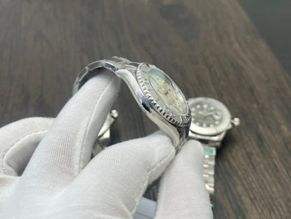 Rolex Oyster Perpetual 40 - White