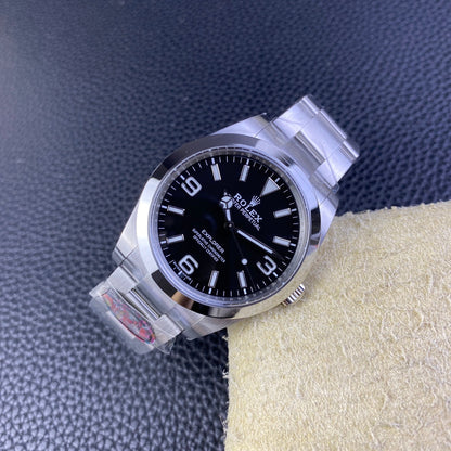 Rolex Oyster Perpetual 39, black dial