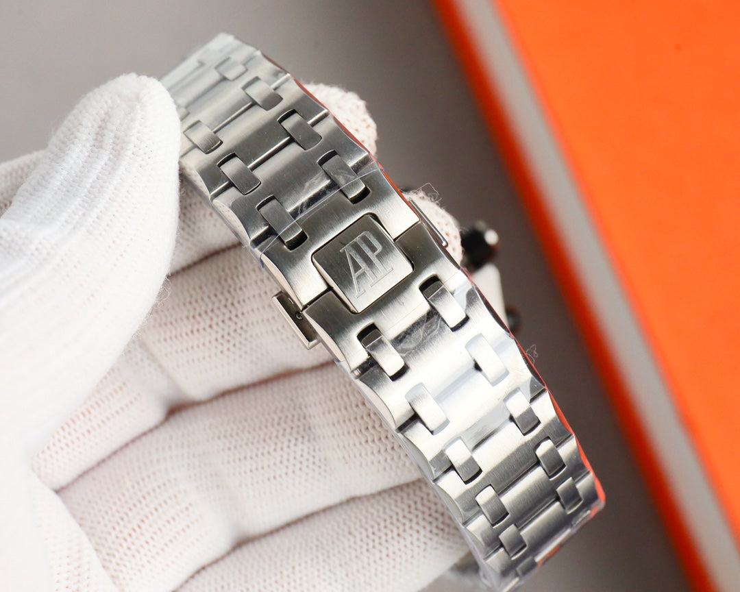 Chronograph - White Ceramic Bezel - Silver 904L Steel - Automatic - 42mm