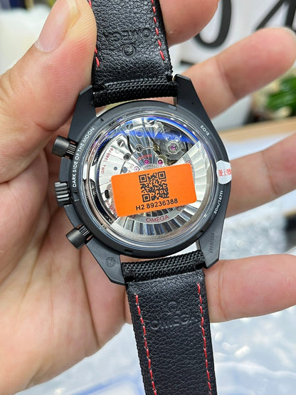 Chronograph -Moon back - Black - Black Leather- Automatic - 44mm