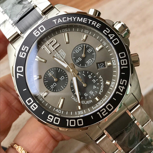 Chronograph - Silver - 904L steel - Quartz - 41mm