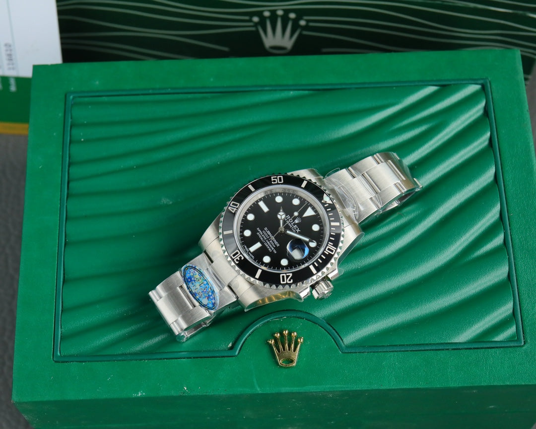 Rolex Oyster Perpetual Datejust 41 -Black