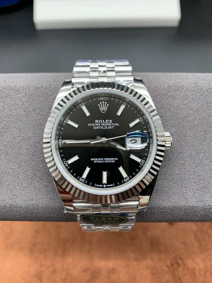 Rolex Oyster Perpetual Datejust 41, stainless steel, green dial