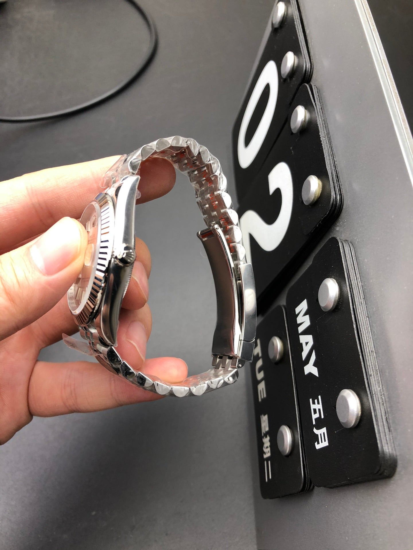 Rolex Oyster Perpetual Datejust 36/41, grey/silver dial