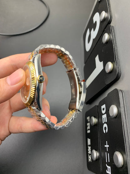 Rolex Day-Date 40 / Datejust 41, full yellow gold style