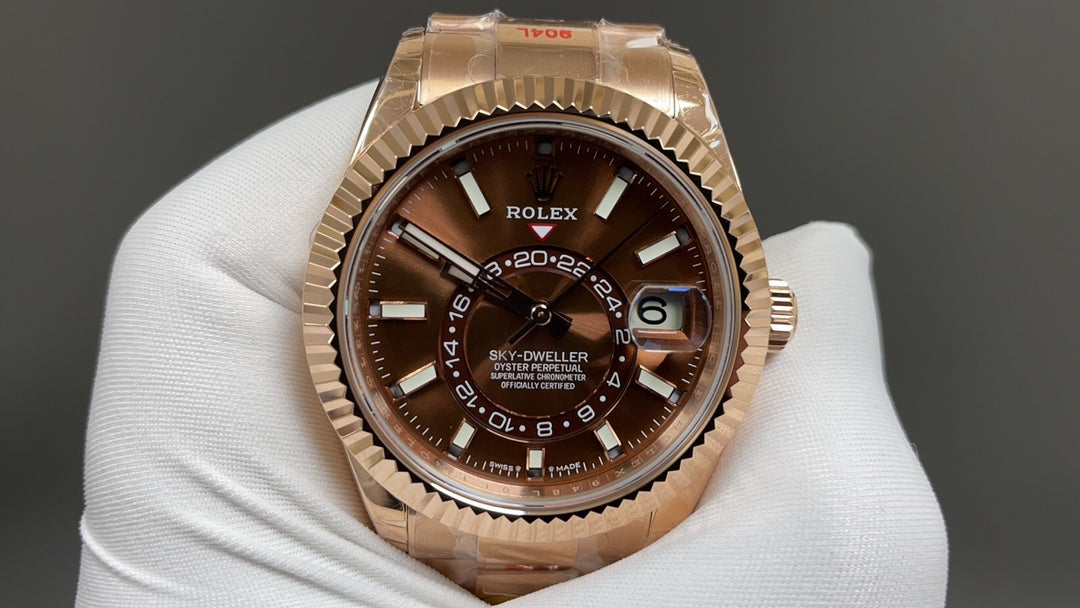 Rolex Sky-Dweller 42 - Brown Rose Gold