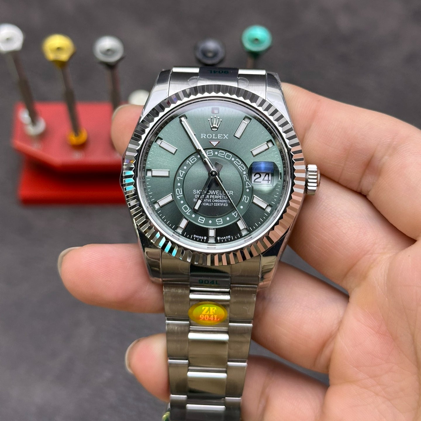 Rolex Yacht-Master 42, green & white