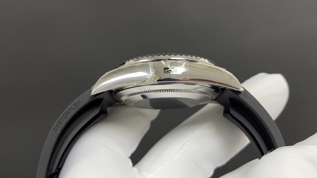 Rolex Sky-Dweller 42 - Black Silver (Rubber)