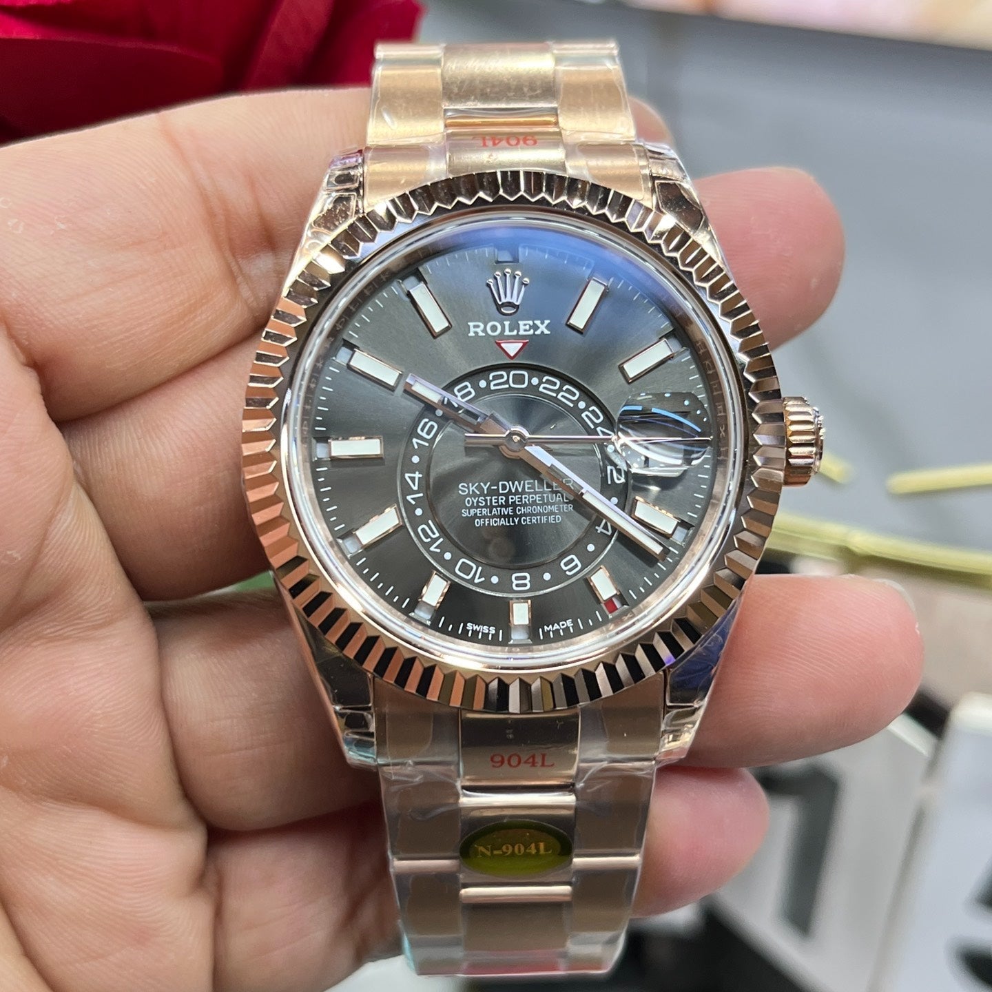 Rolex Yacht-Master 42, Everose, grey dial