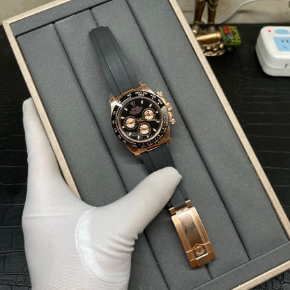 Rolex Cosmograph Daytona, on Oysterflex bracelet