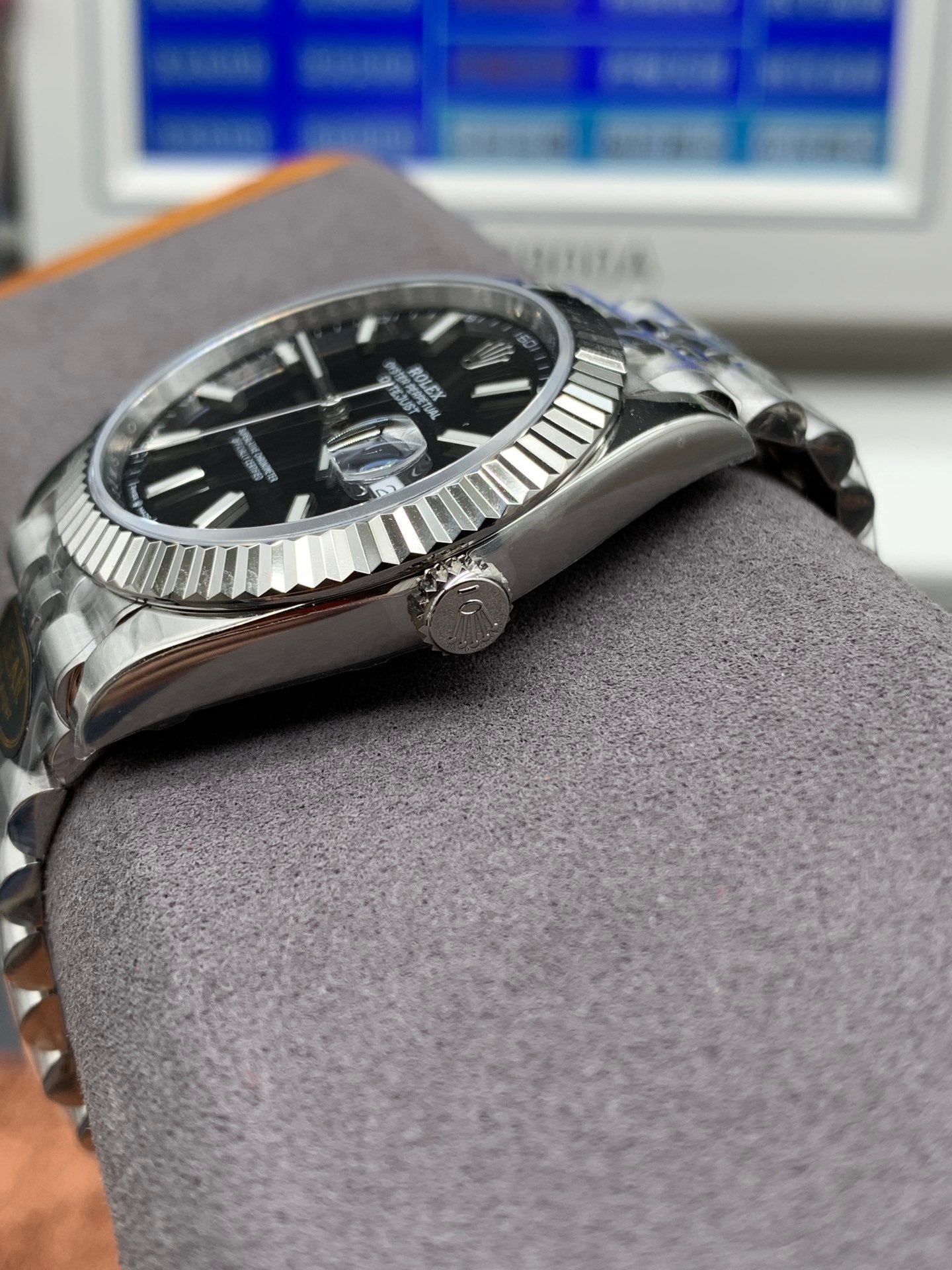 Rolex Oyster Perpetual Datejust 41, stainless steel, green dial