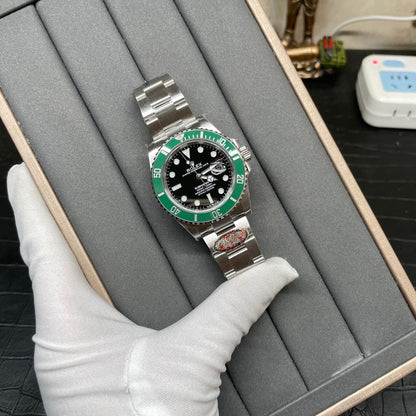 Rolex Oyster Perpetual Datejust 41 - Black Green