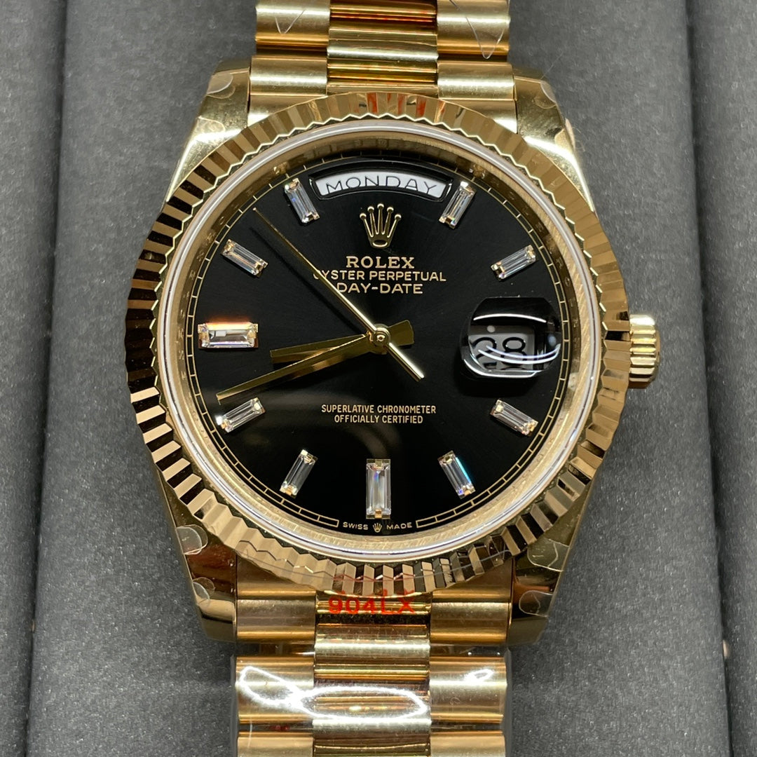 Rolex Day-Date 40 - Black Silver Yellow Gold
