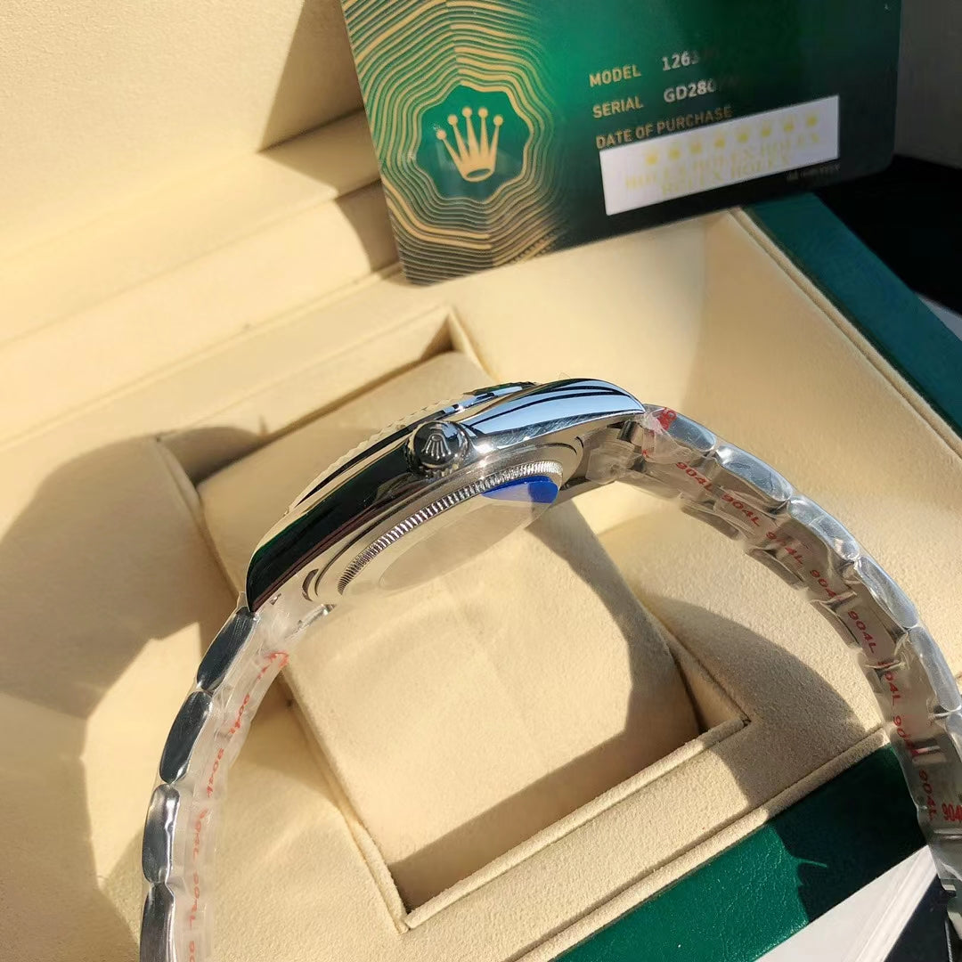 Rolex Oyster Perpetual Datejust 41, stainless steel, silver/white dial