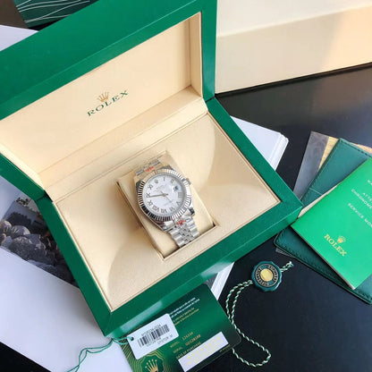 Rolex Oyster Perpetual 41, silver/white dial