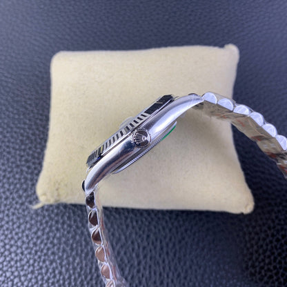 Rolex Oyster Perpetual Datejust 41 - Grey