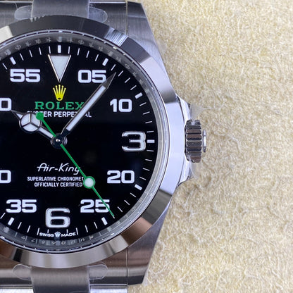 Rolex Submariner-style diver, black/white/colored variants