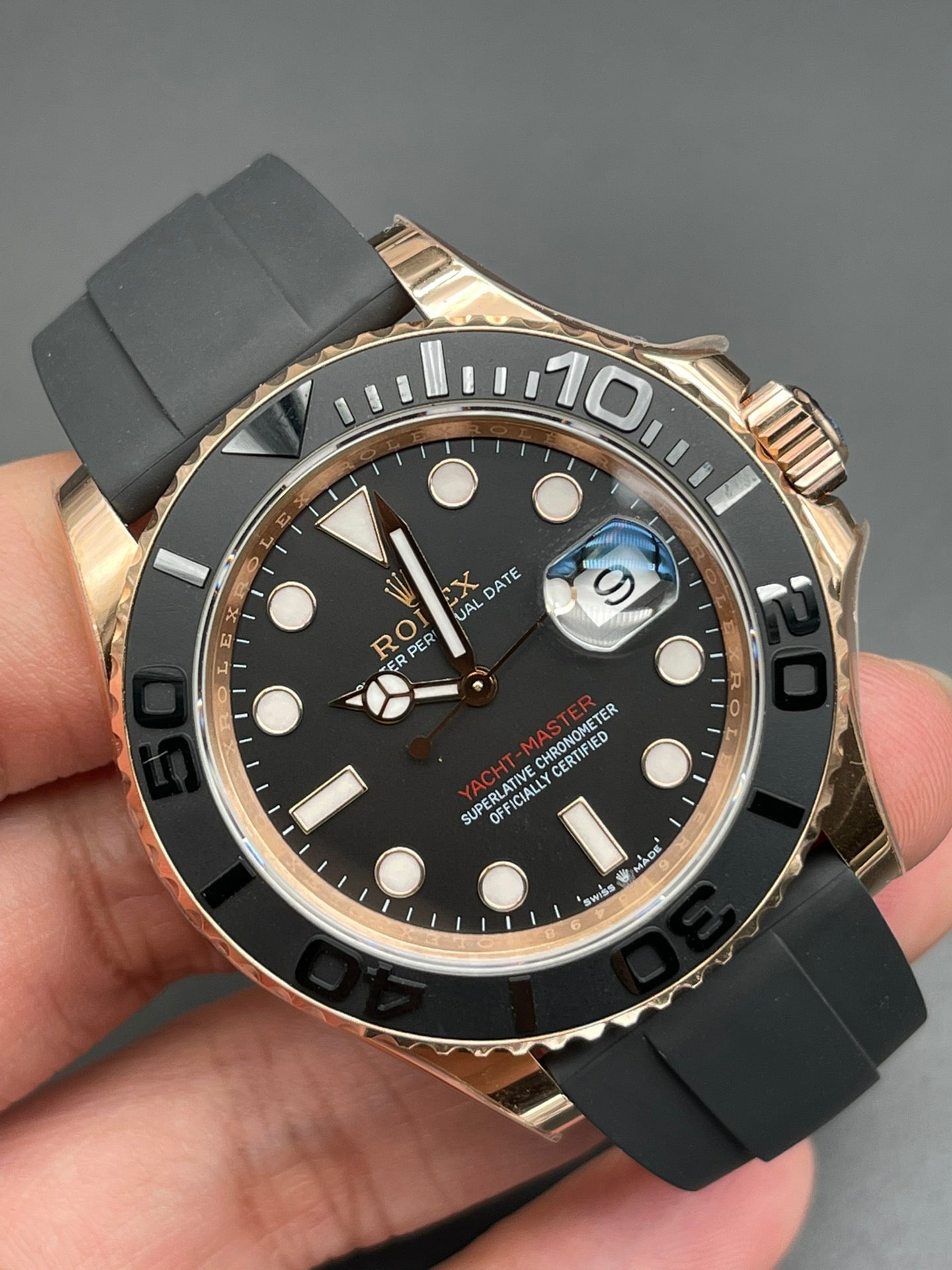 Rolex Yacht-Master 40, Oysterflex, black dial