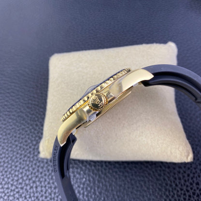 Rolex Cosmograph Daytona 40 - Black Yellow (Oysterflex)