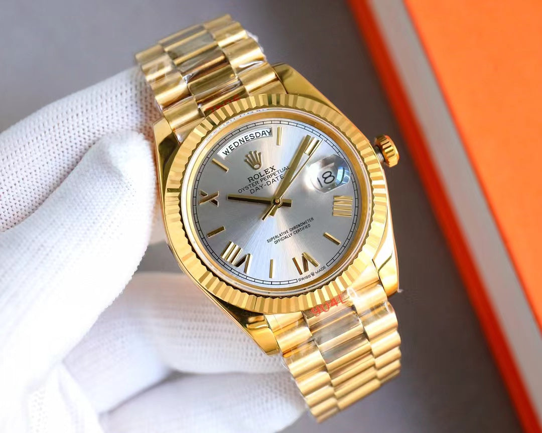 Rolex Submariner Date 40, steel & yellow gold