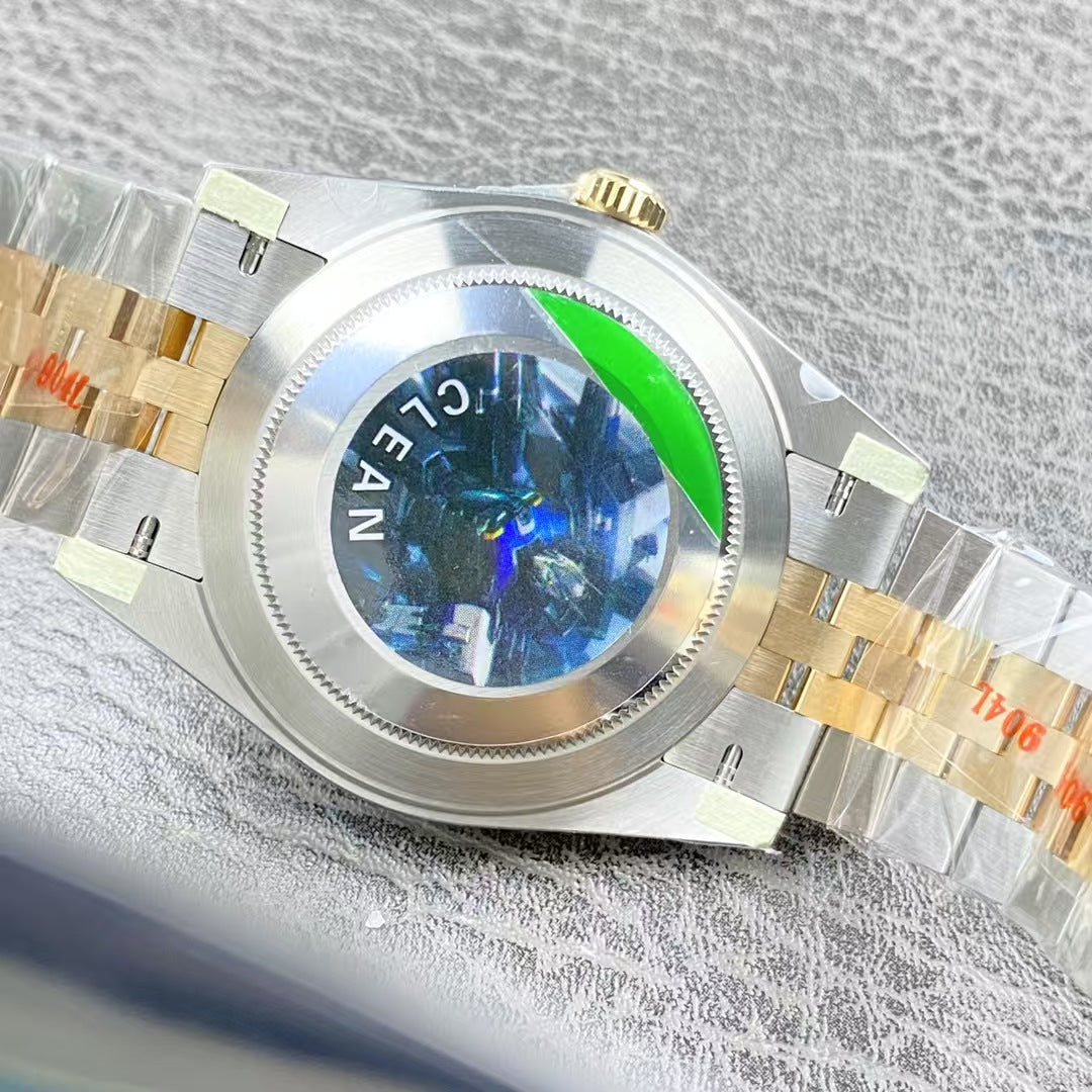 Rolex Oyster Perpetual Datejust 41 - Grey Green