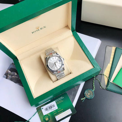 Rolex Oyster Perpetual Datejust 41, stainless steel, silver/white dial