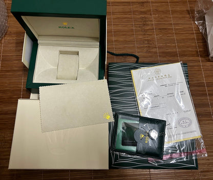 Rolex Oyster Perpetual Datejust 41, stainless steel, yellow dial / colored dial