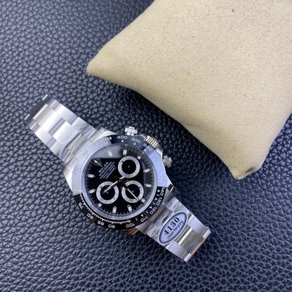 Rolex Oyster Perpetual Cosmograph Daytona, stainless steel, black dial
