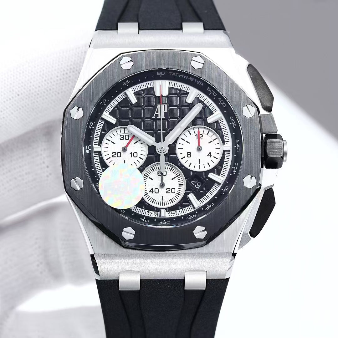Chronograph- Panda face -Black Ceramic- Black Rubber - Automatic - 44mm