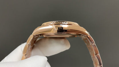 Rolex Sky-Dweller 42 - Brown Rose Gold