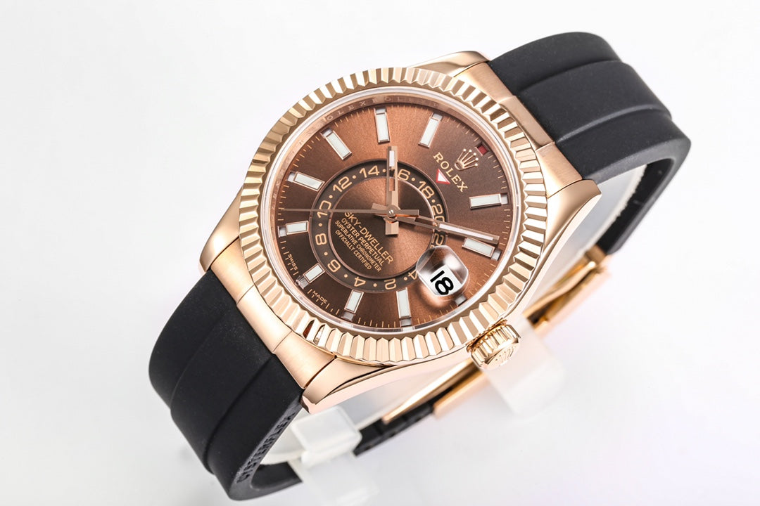 Rolex Sky-Dweller 42 - Brown Rose Gold (Black Rubber)
