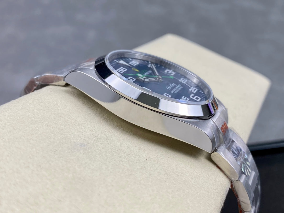 Rolex Submariner-style diver, black/white/colored variants