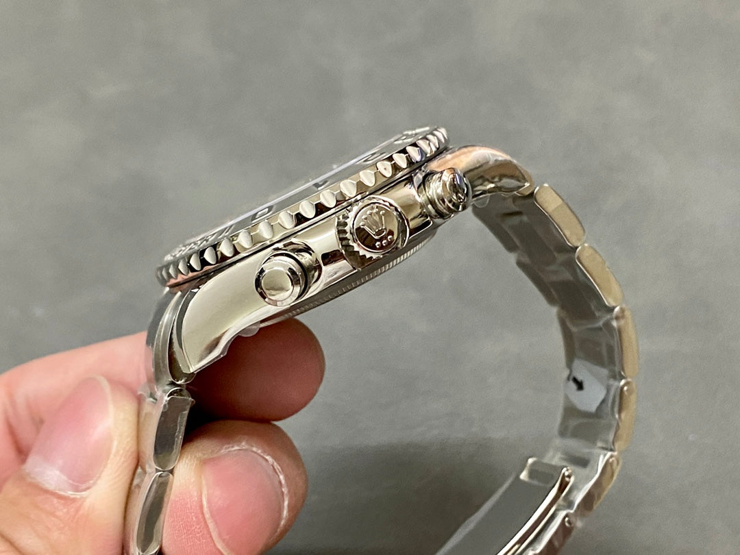 Rolex Cosmograph Daytona 44 - Silver