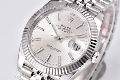 Rolex Oyster Perpetual Datejust 41 - Silver