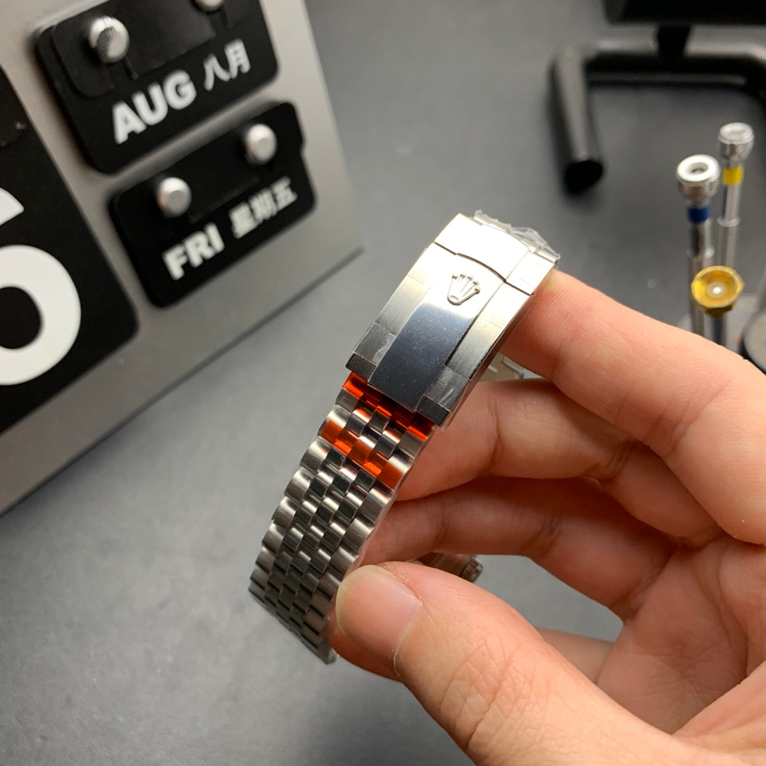 Rolex Oyster Perpetual Datejust 41, stainless steel, black dial