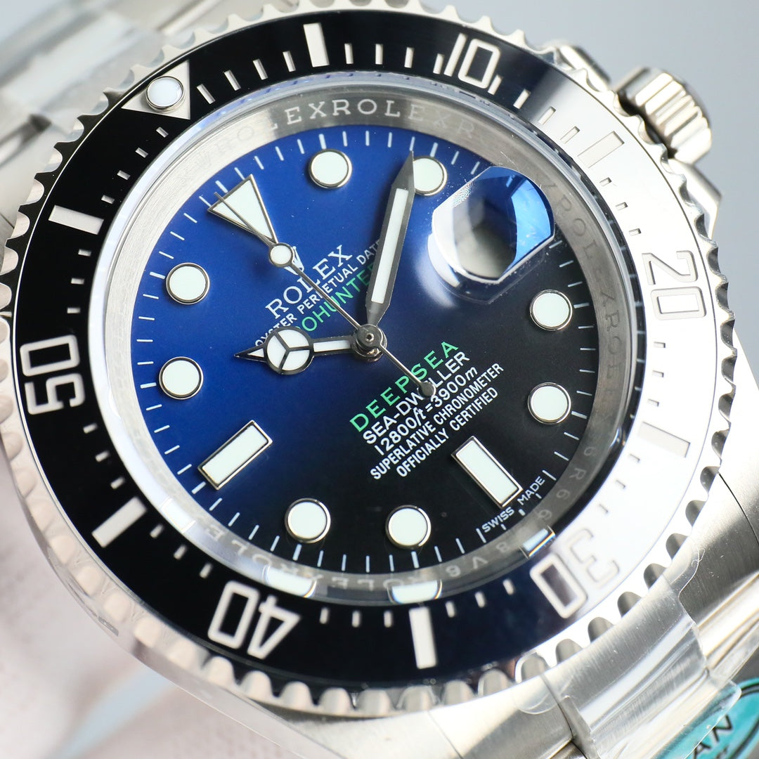 Rolex Sea-Dweller / Deepsea, blue & white 43mm