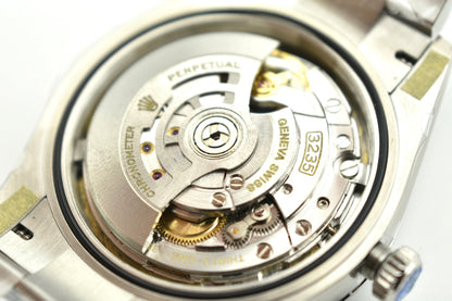 Rolex Oyster Perpetual Datejust 41 - Black -