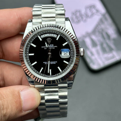 Rolex Submariner-style diver, black/white/colored variants