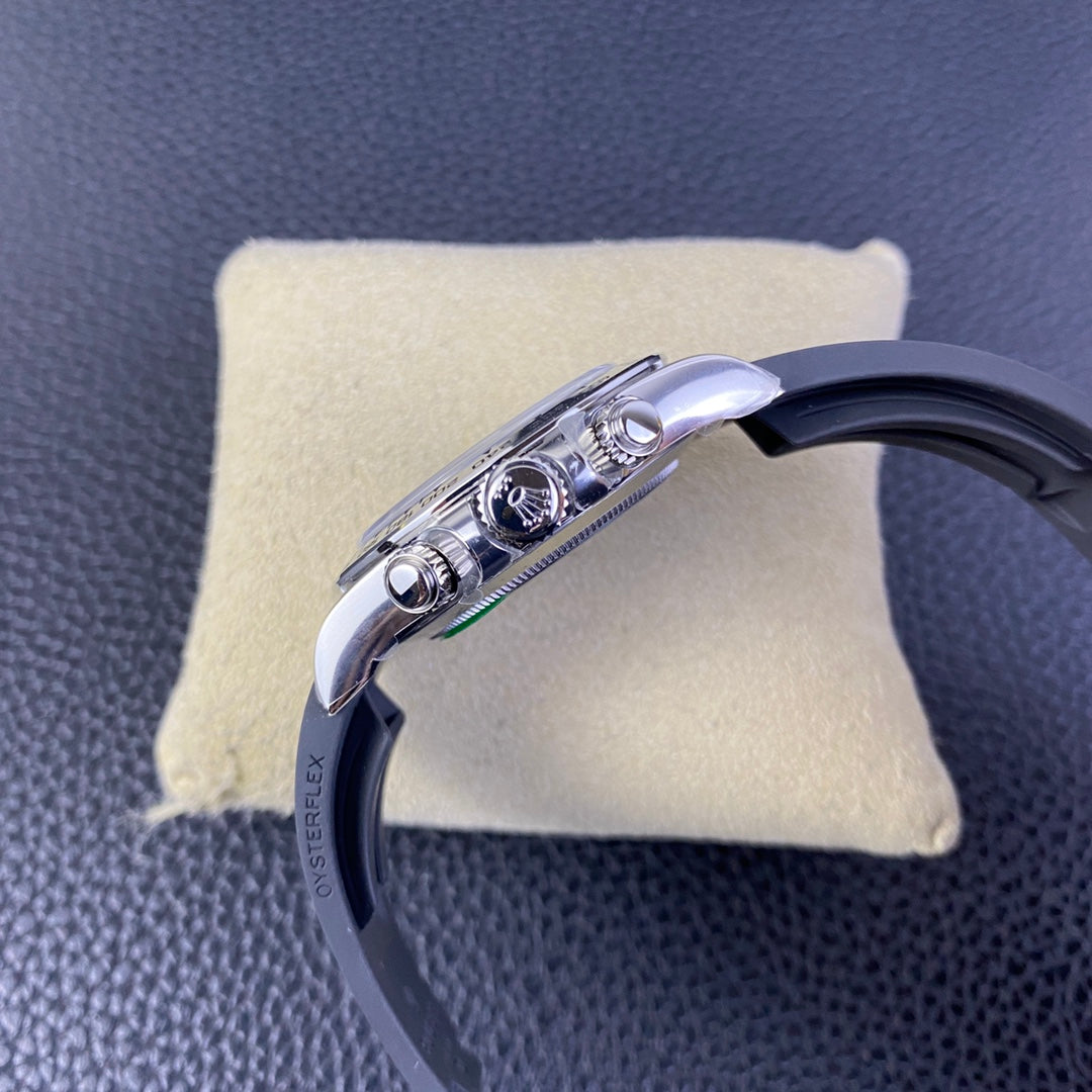 Rolex Cosmograph Daytona 40 - Black Red (Oysterflex)