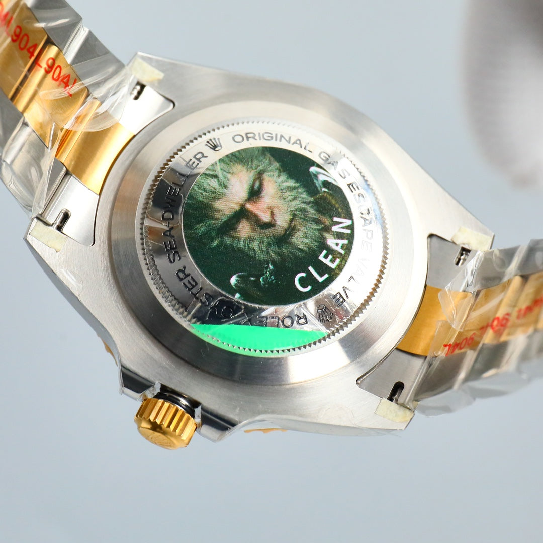 Rolex Sea-Dweller 43, steel & yellow gold