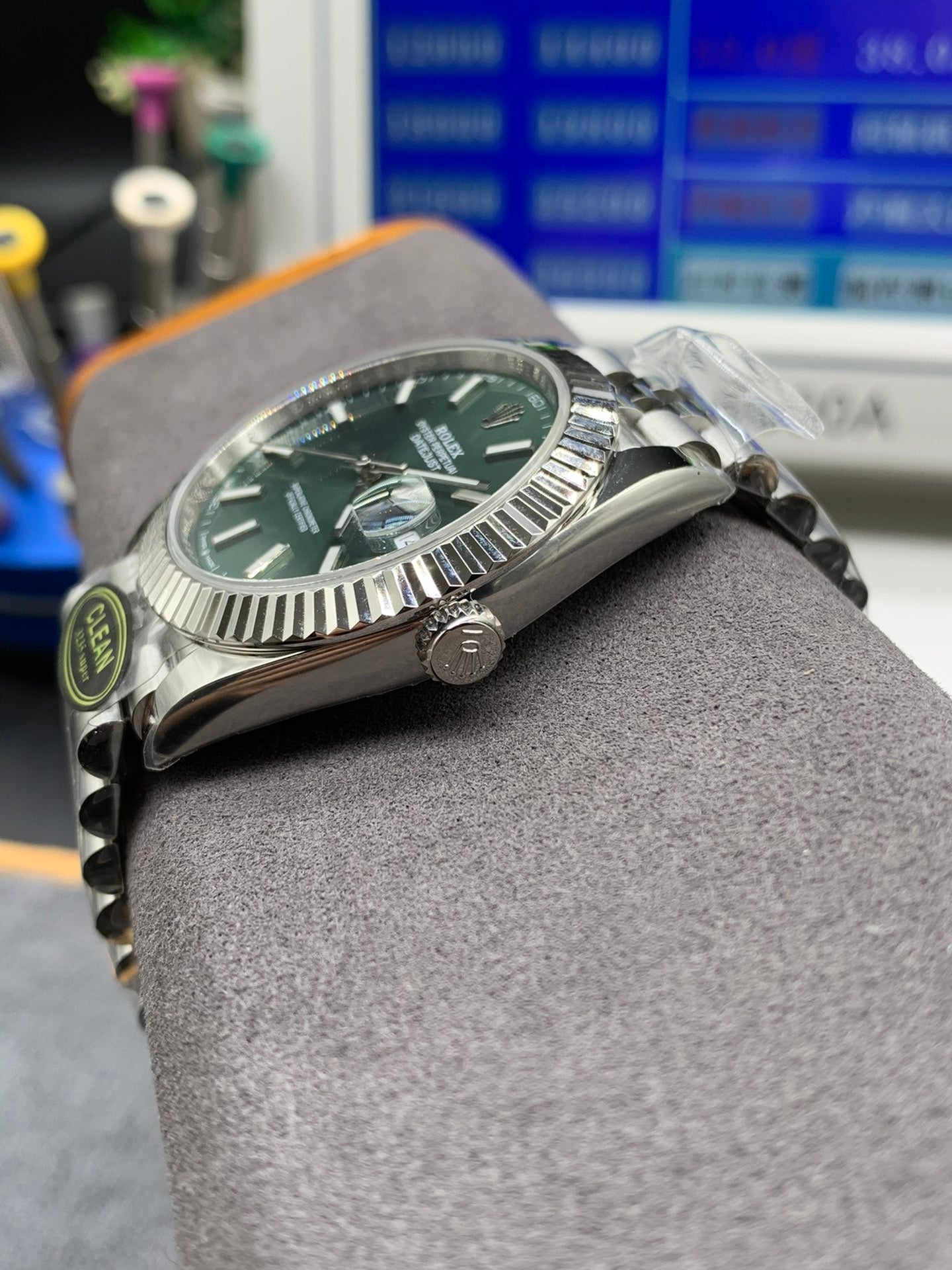 Rolex Oyster Perpetual Datejust 41, stainless steel, green dial