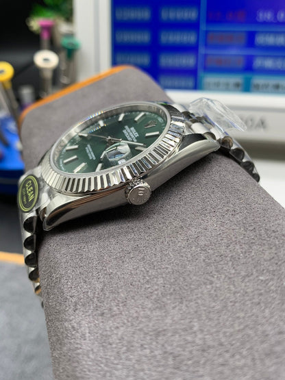 Rolex Oyster Perpetual Datejust 41, stainless steel, green dial